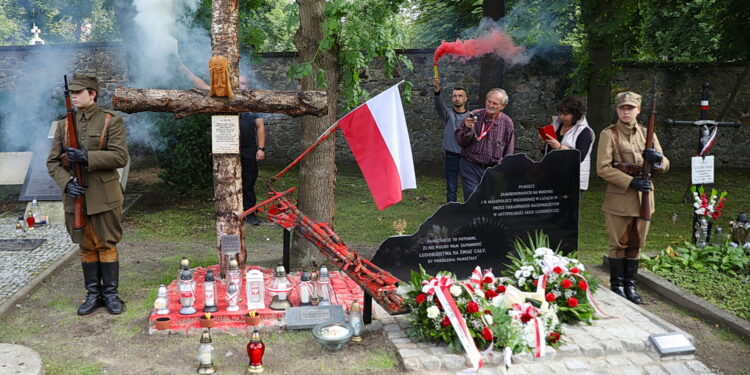 11.07.2025. Kielce. Narodowy Dzień Pamięci Ofiar Ludobójstwa dokonanego przez ukraińskich nacjonalistów na obywatelach II Rzeczypospolitej Polskiej / Fot. Wiktor Taszłow - Radio Kielce