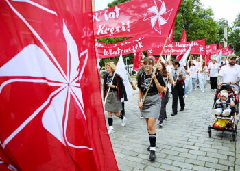 12.07.2025 Kielce. Festiwal Harcerski. Korowód / Fot. Wiktor Taszłow - Radio Kielce