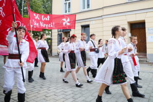 12.07.2025 Kielce. Festiwal Harcerski. Korowód / Fot. Wiktor Taszłow - Radio Kielce