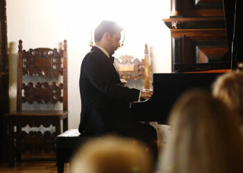 12.07.2025 Kielce. "Chopinowskie Inspiracje". Gra Kamil Pacholec / Fot. Wiktor Taszłow - Radio Kielce