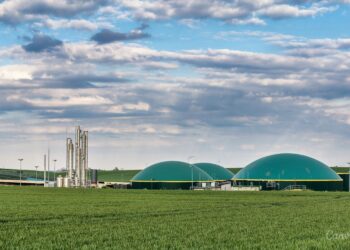 Orlen i Krajowa Grupa Spożywcza podpisały porozumienie w sprawie budowy instalacji do produkcji biometanu / Fot. Canva