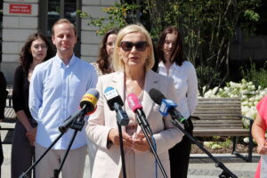 Młodzi zapraszają do wspólnego świętowania na kieleckim Rynku - Radio Kielce