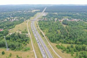 07.07.2025. Skarżysko–Kamienna. Baranowska Góra. Trasa S7. Wypadek, korki / Fot. Jarosław Kubalski - Radio Kielce