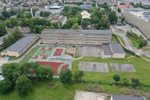 Boiska przy Zespole Szkół Elektrycznych w Kielcach / Fot. Jarosław Kubalski - Radio Kielce