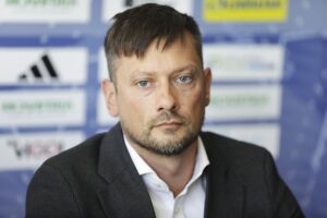 14.07.2025. Kielce. Konferencja prasowa w Hali Legionów. Na zdjęciu: Paweł Papaj, p.o. prezesa KS Iskra Kielce / Fot. Jarosław Kubalski - Radio Kielce
