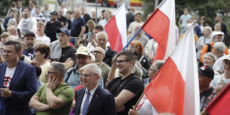 Kielczanie protestowali przeciwko wpuszczaniu imigrantów do Polski