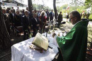20.07.2025. Wełecz. Uroczystości upamiętniające zbiorową egzekucję na żołnierzach Armii Krajowej i Batalionów Chłopskich / Fot. Jarosław Kubalski - Radio Kielce