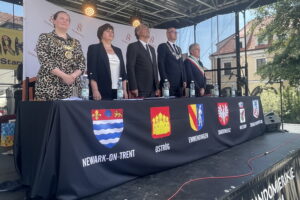 06.07.2025. Sandomierz. Odnowione aktu partnerstwa. / Fot. Grażyna Szlęzak - Radio Kielce