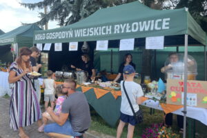 Festiwal Kół Gospodyń Wiejskich w Samborcu - Radio Kielce