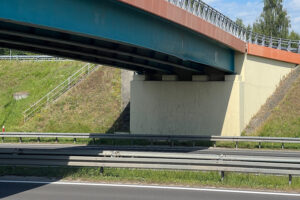 Wiadukt w Kajetanowie / Fot. Wiktor Taszłow - Radio Kielce