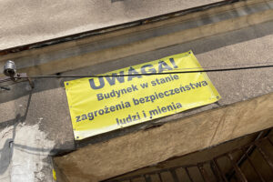 Atrakcyjna działka w ścisłym centrum trafi pod młotek - Radio Kielce