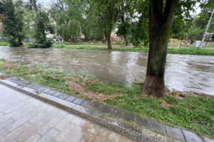 27.07.2025. Kielce. Silnica po ulewie / Fot. Wiktor Taszłow - Radio Kielce