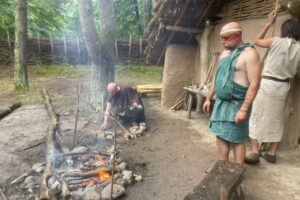Spotkanie z Epoką Kamienia w Krzemionkach
