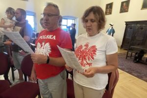 27.07.2025. Sandomierz. Wspólne śpiewanie piosenek żołnierskich pn. „Wolne śpiewanie” / Fot. Grażyna Szlęzak-Wójcik - Radio Kielce
