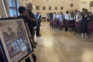 27.07.2025. Sandomierz. Wspólne śpiewanie piosenek żołnierskich pn. „Wolne śpiewanie” / Fot. Grażyna Szlęzak-Wójcik - Radio Kielce