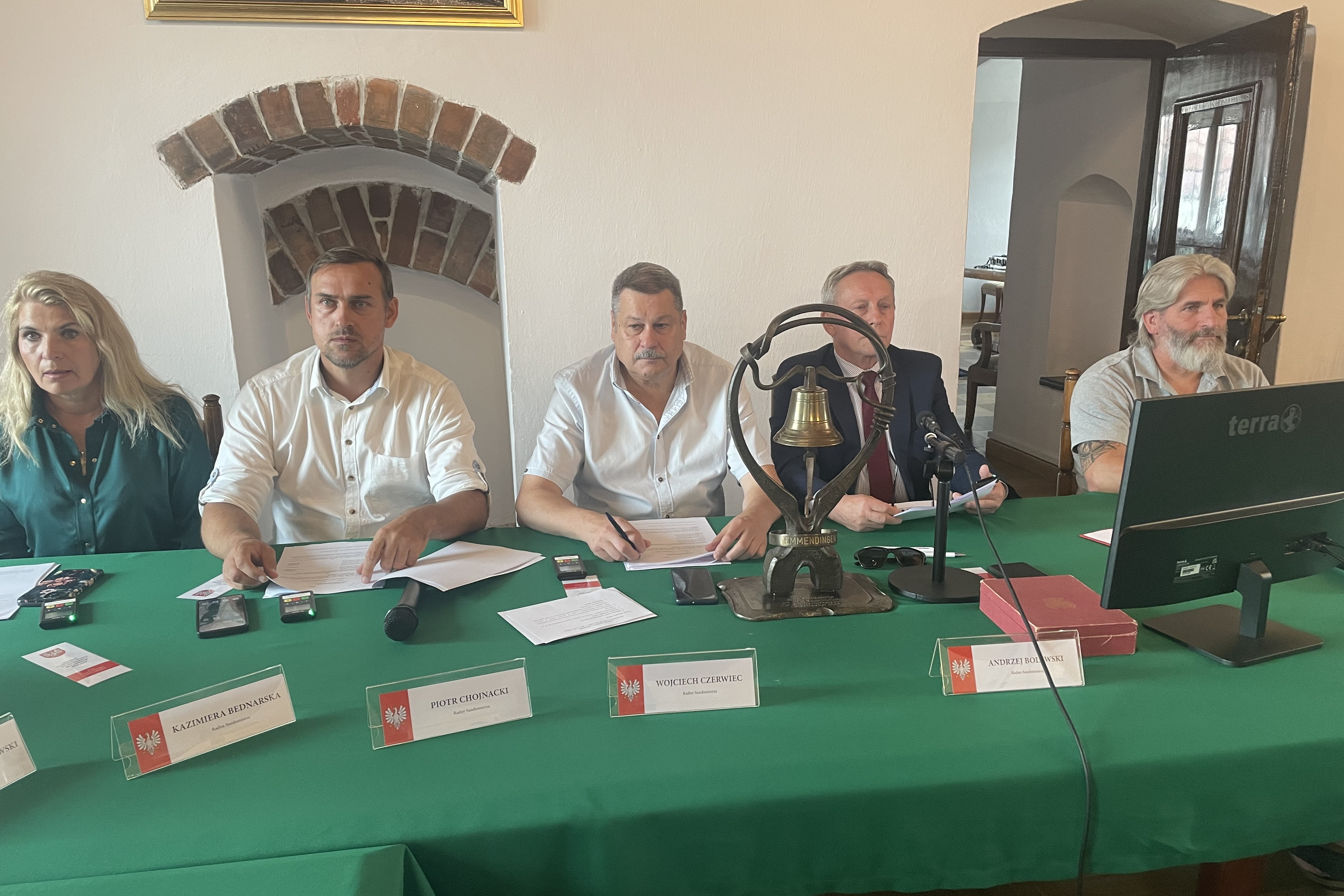 Sandomierscy radni ograniczają budowę masztów telekomunikacyjnych