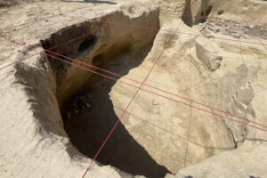Wyjątkowe odkrycie archeologiczne pochówków sprzed tysięcy lat - Radio Kielce