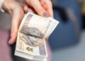 Ile zarabiają lekarze Nawet ponad 100 tys. zł