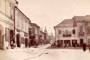 Kielce. Ulica Duża. Lata 1885 r. / źródło: fotopolska.eu