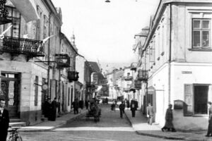 Kielce. Ulica Duża. Lata 1950-1955 / źródło: fotopolska.eu