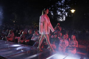 Kielce. Off Fashion. Kolekcja Jackoba Buczyńskiego - Radio Kielce