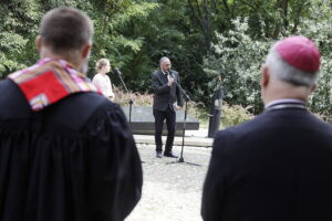 W Kielcach uczczono ofiary pogromu z 1946 roku - Radio Kielce