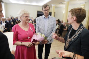 Jak przeżyć 50 lat w małżeństwie? Oni znają ten sekret - Radio Kielce