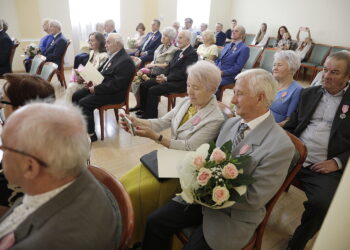 09.07.2025 Kielce. UM. Medale za długoletnie pożycie małżeńskie / Fot. Jarosław Kubalski - Radio Kielce