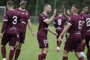 Remis Korony w sparingu ze Stalą Rzeszów - Radio Kielce