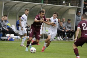 Remis Korony w sparingu ze Stalą Rzeszów - Radio Kielce