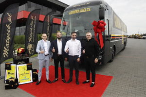 Nowy autokar dla klubu Korona Kielce - Radio Kielce