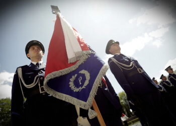 Policjanci obchodzą swoje święto, a panie stulecie ich służby
