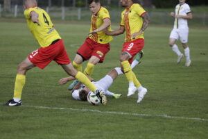 Rezerwy Korony lepsze od beniaminka z Jędrzejowa - Radio Kielce Rezerwy Korony lepsze od beniaminka z Jędrzejowa - Radio Kielce