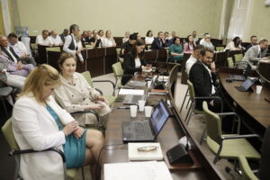 Radni nie chcą ogromnego kredytu. Czy Kielce będą miały problemy finansowe? - Radio Kielce
