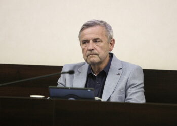 24.07.2025 Kielce. Sesja rady miasta. Wiceprzewodniczący Rady Miasta Kielce Jarosław Machnicki / Fot. Jarosław Kubalski - Radio Kielce