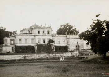 Pałac Deskurów. 1936 rok / źródło: Cyfrowa Biblioteka Narodowa Polona - fotopolska.eu