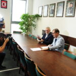 07.07.2025. Kielce. Podpisanie umowy o współpracę, pomiędzy Politechniką Śwętokrzyską, a firmą Geoprzem / Fot. Jarosław Kubalski - Radio Kielce