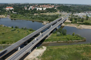 Sandomierz. Droga krajowa nr 77. Most przez rzekę Wisłę / źródło: dk77mostsandomierz.pl