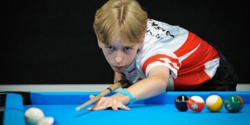 Jakub Chrobot z Fortis Bilard Kielce został mistrzem Polski juniorów starszych w bilardową odmianę 14/1.