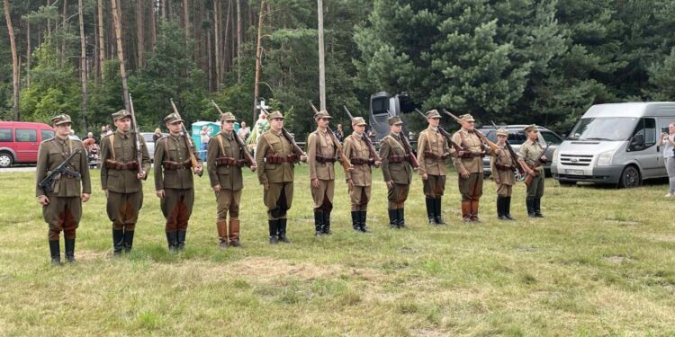 Pamięć o ułanach walczących w Powstaniu Warszawskim wiecznie żywa