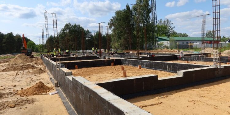 Piekoszów z nowoczesnym kompleksem sportowo-rekreacyjnym