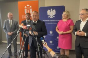 01.07.2025. Ostrowiec Świętokrzyski. Otwarcie Punktu Paszportowego / Fot. Anna Głąb - Radio Kielce