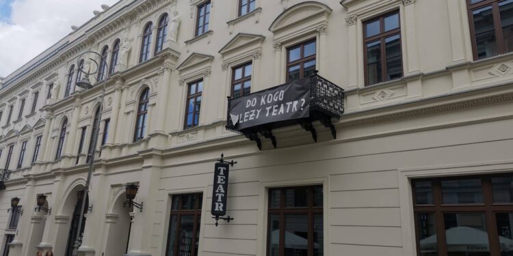 22.07.2025 Kielce. Teatr Żeromskiego / Fot. Aleksandra Kwaśniewska - Radio Kielce