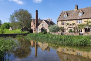 Muzyczne podróże przez świat. Anglia. Cotswolds wieś Lower Slaughter / Fot. Danuta Rasała