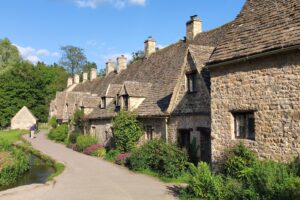 Muzyczne podróże przez świat. Anglia. Cotswolds Bibery Arlington Row / Fot. Danuta Rasała