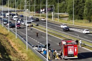 Wypadek w Suchedniowie. Lądował śmigłowiec LPR