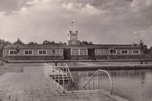Kielce. Pakosz. 1938 rok. Basen / źródło: fotopolska.eu