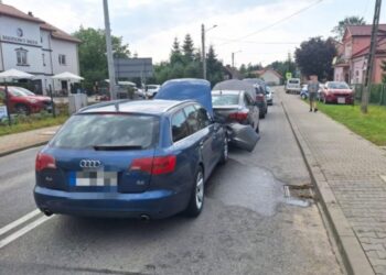 Wypadek w Opatowie. Wśród rannych dziecko