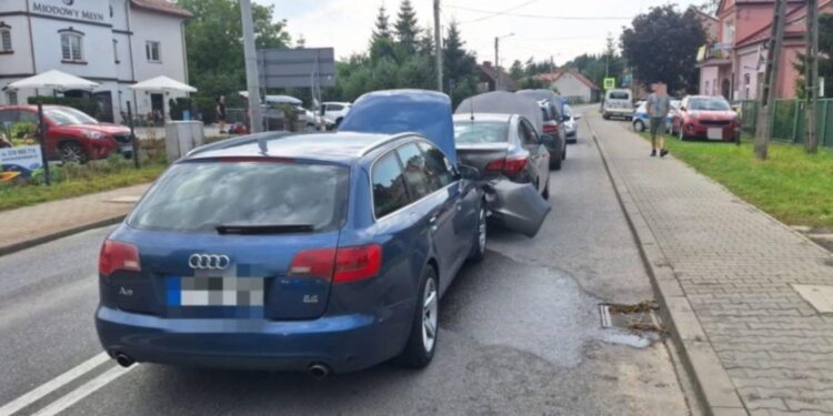 Wypadek w Opatowie. Wśród rannych dziecko