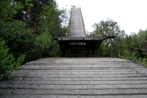 Kielce. Pakosz. 15 sierpnia 2006 r. Skocznia narciarska / źródło: fotopolska.eu